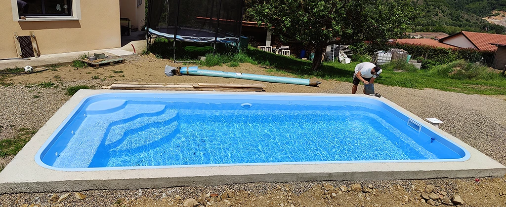 Piscine 7x3 à Sail-sous-Couzan